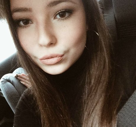 Lydia Harrison star beautiful picture