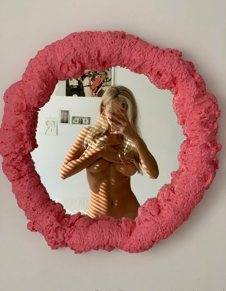 Ayakaomi nude star images