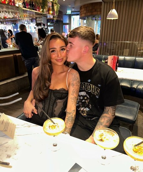 Chloe Panchal star xxx photos