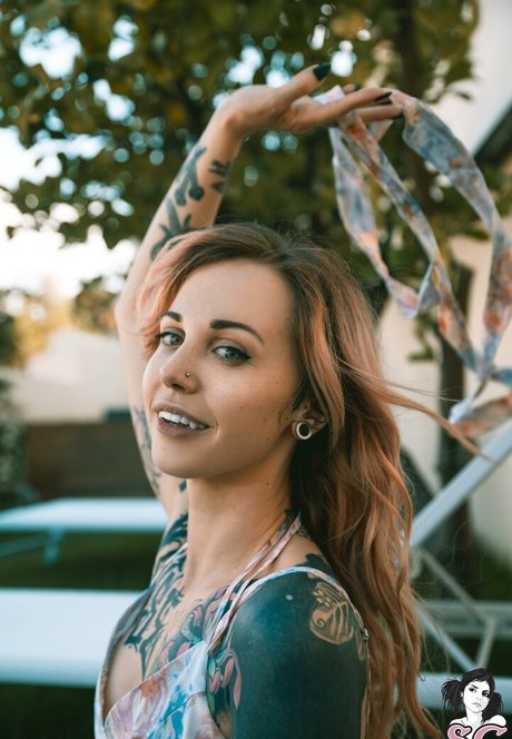 Ninaq nice model photo