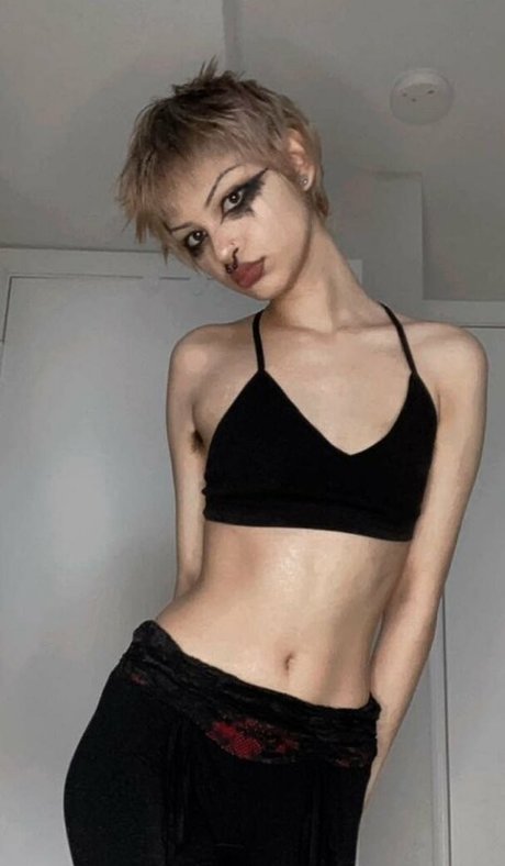 salemsuxxx model porn images