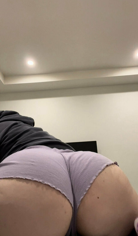 arab pawg onlyfans erotic pic