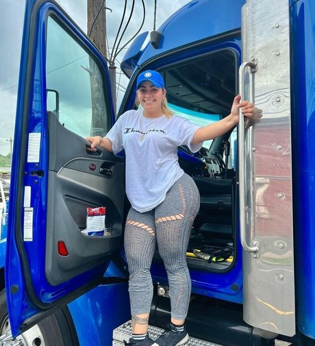 Adxfeels pornstar pretty photos