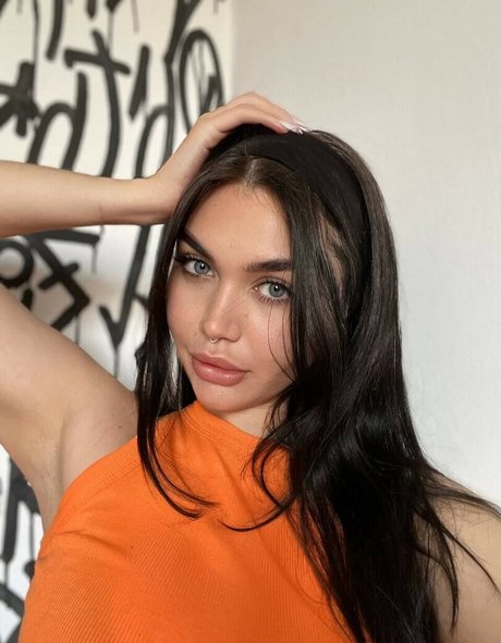 bigbaabe naked actress img