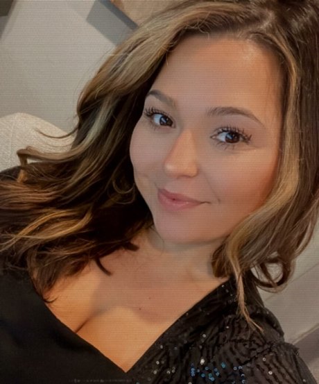 Brittney Lynn Vozar naked pornstar galleries