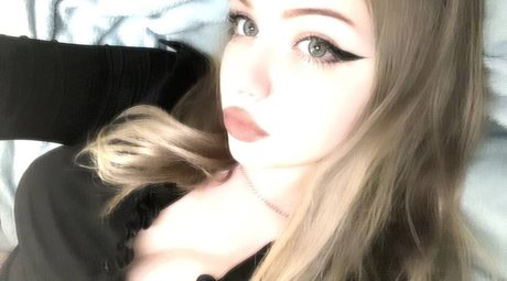 katrlvinaa high quality star pic