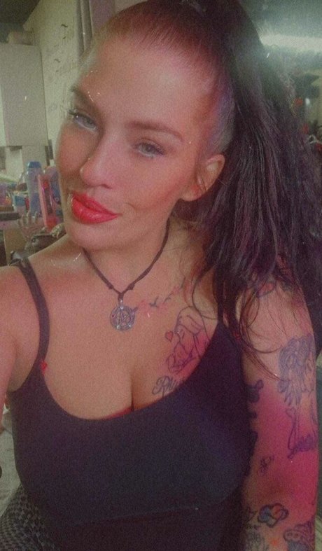 MissBabyDoll89x nice star pic