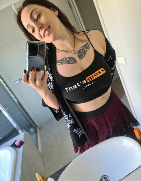 DeviousAdorei nudes model photo