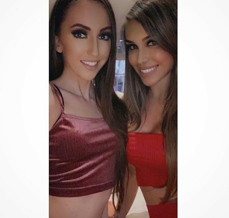 sunshinefitxo porn actress gallery