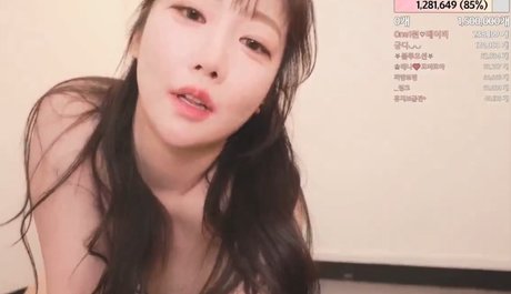 Pandaex pretty pornstar pictures