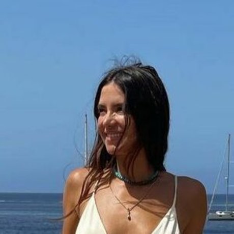 Sarah Kohan erotic actress images