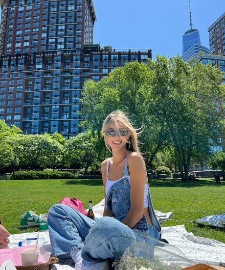 Scarlet Rose Stallone nude pornstar galleries