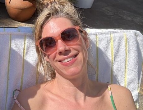 Lou Sanders beautiful actress picture