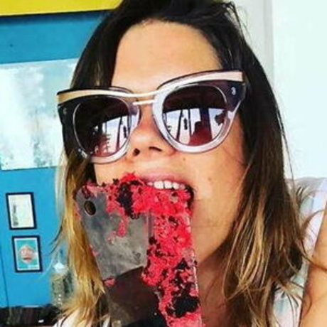 Lou Sanders free star image