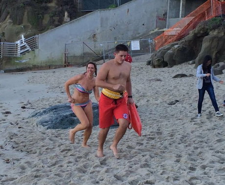 Lou Sanders model perfect galleries