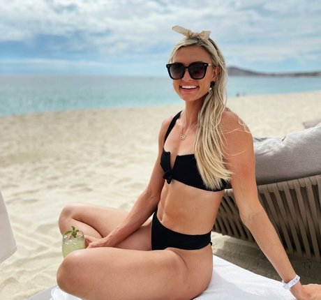 Annie Kunz hd star pic