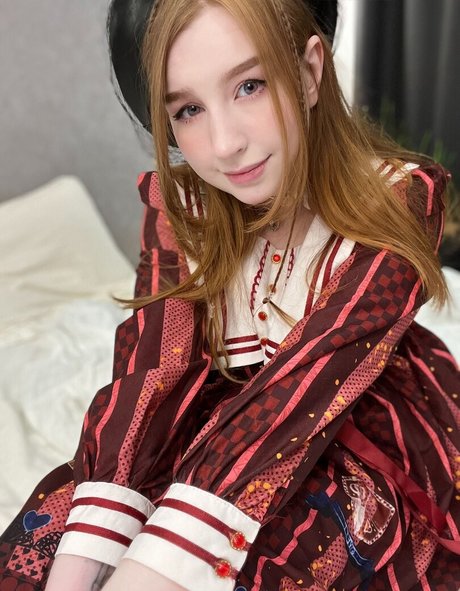 momorian pornographic star gallery