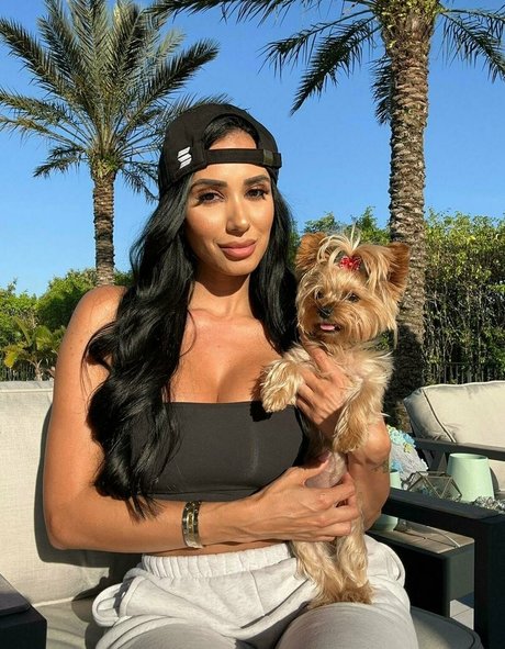 amberquinnofficial exclusive pornstar images