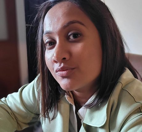 Scarlet Vixen top actress image