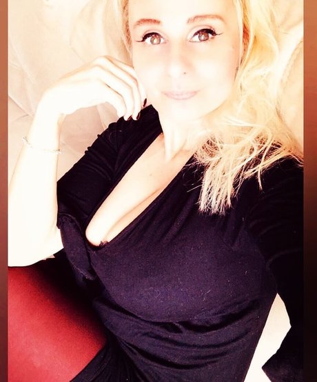 ebony pussy onlyfans nudes gallery