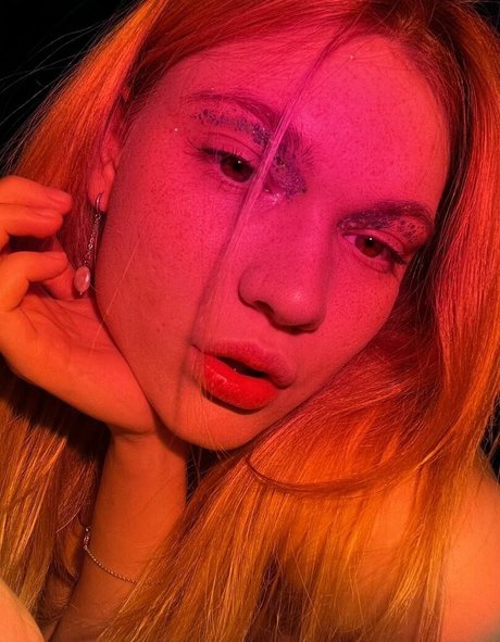 roxannken model sex gallery