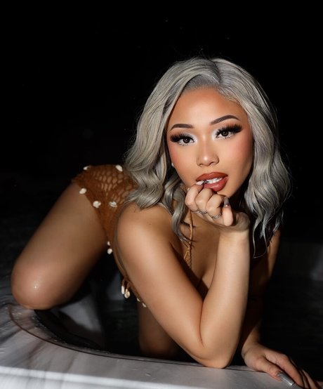 Thailiian model exclusive pic