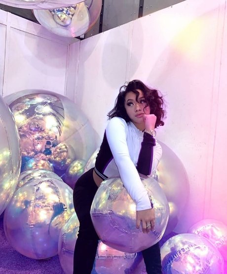 blonde cum onlyfans sex images