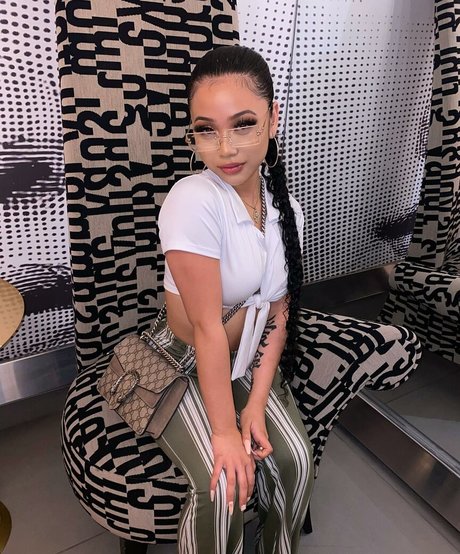 Thailiian best pornstar images