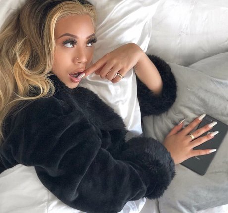 Thailiian hd star picture