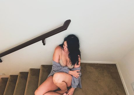 Snaps star exclusive photos