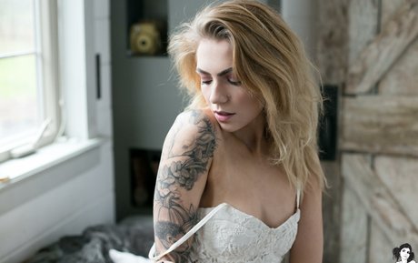 Teeth Sg model art photos