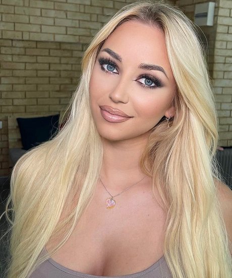 Kicaa Kristina Stani star beautiful images