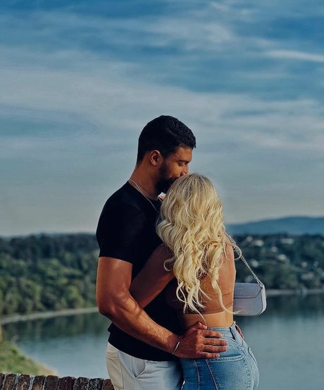 Kicaa Kristina Stani art star images