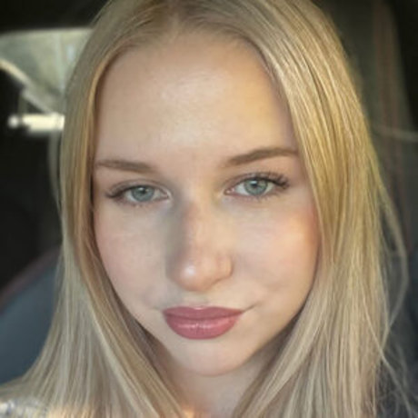 Carlottadre sexy pornstar picture