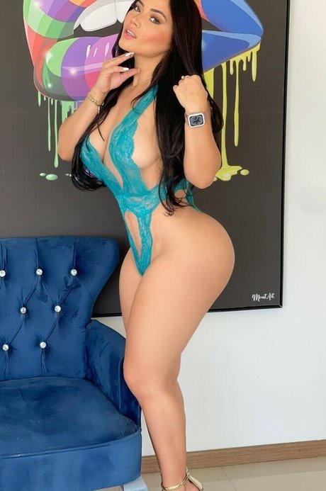 Carolina Pineda Profile pic