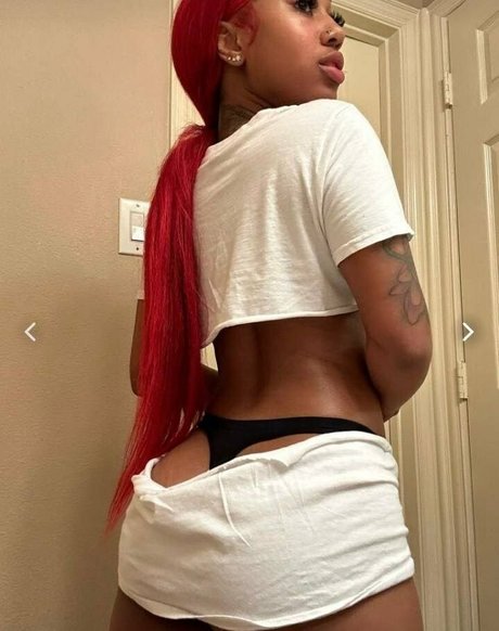 OfficialLadiiScorpio pornstar nice pics