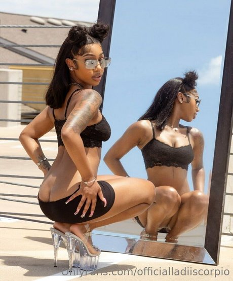 OfficialLadiiScorpio best star pics