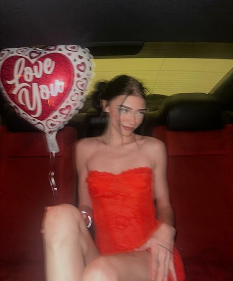 Kierraxxx model sex picture