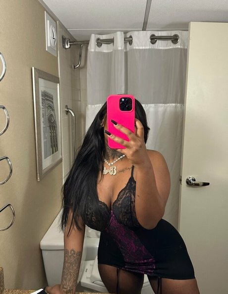 Erica Banks hd model pic