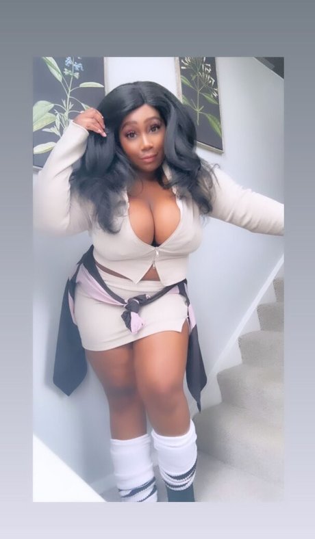 big tits curvy onlyfans free porn pictures