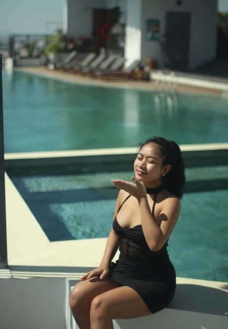 VikaJayIRL naked model archive