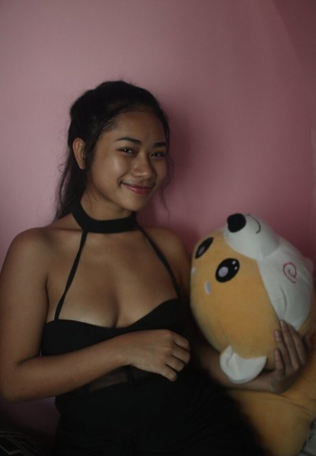 VikaJayIRL free model pic