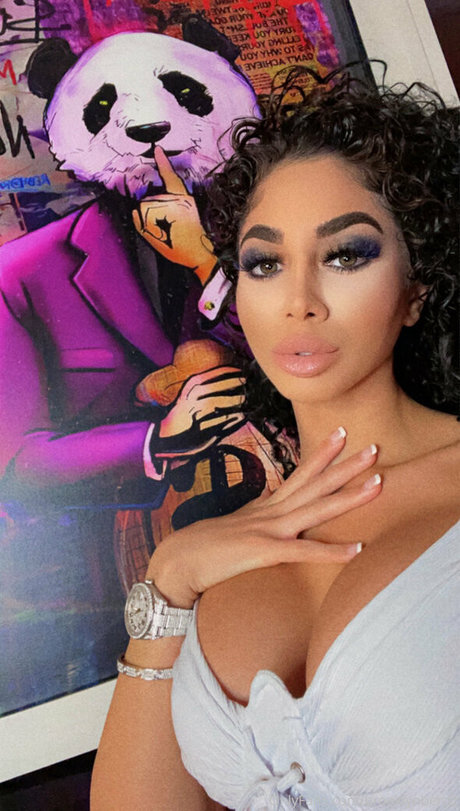 Brooklyn Benzz model pics