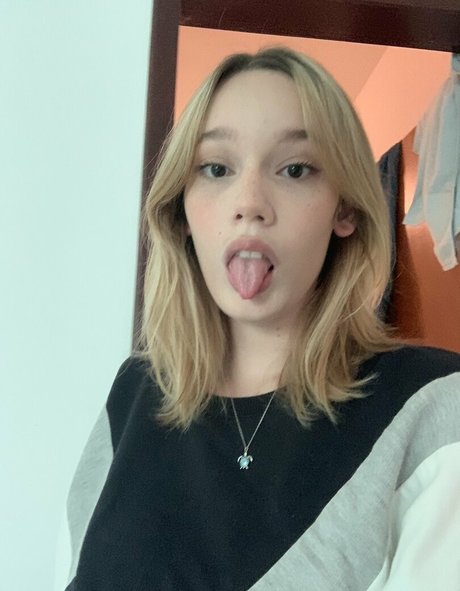 Hdceli hot actress picture