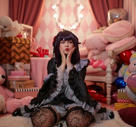 Kimuu erotic star pic