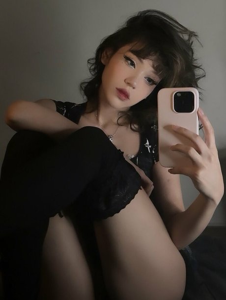 Linaboobie star hot images