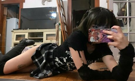 Linaboobie model nude archive