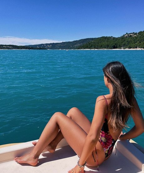 Martina Vendali beautiful actress images