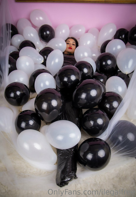 pregnant teacher onlyfans beautiful naked images