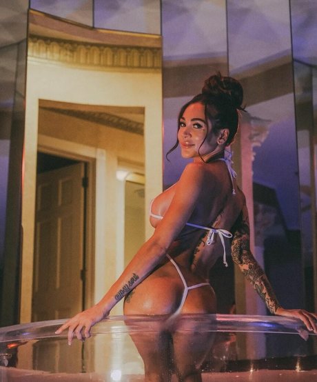 Leena Wild star pretty image